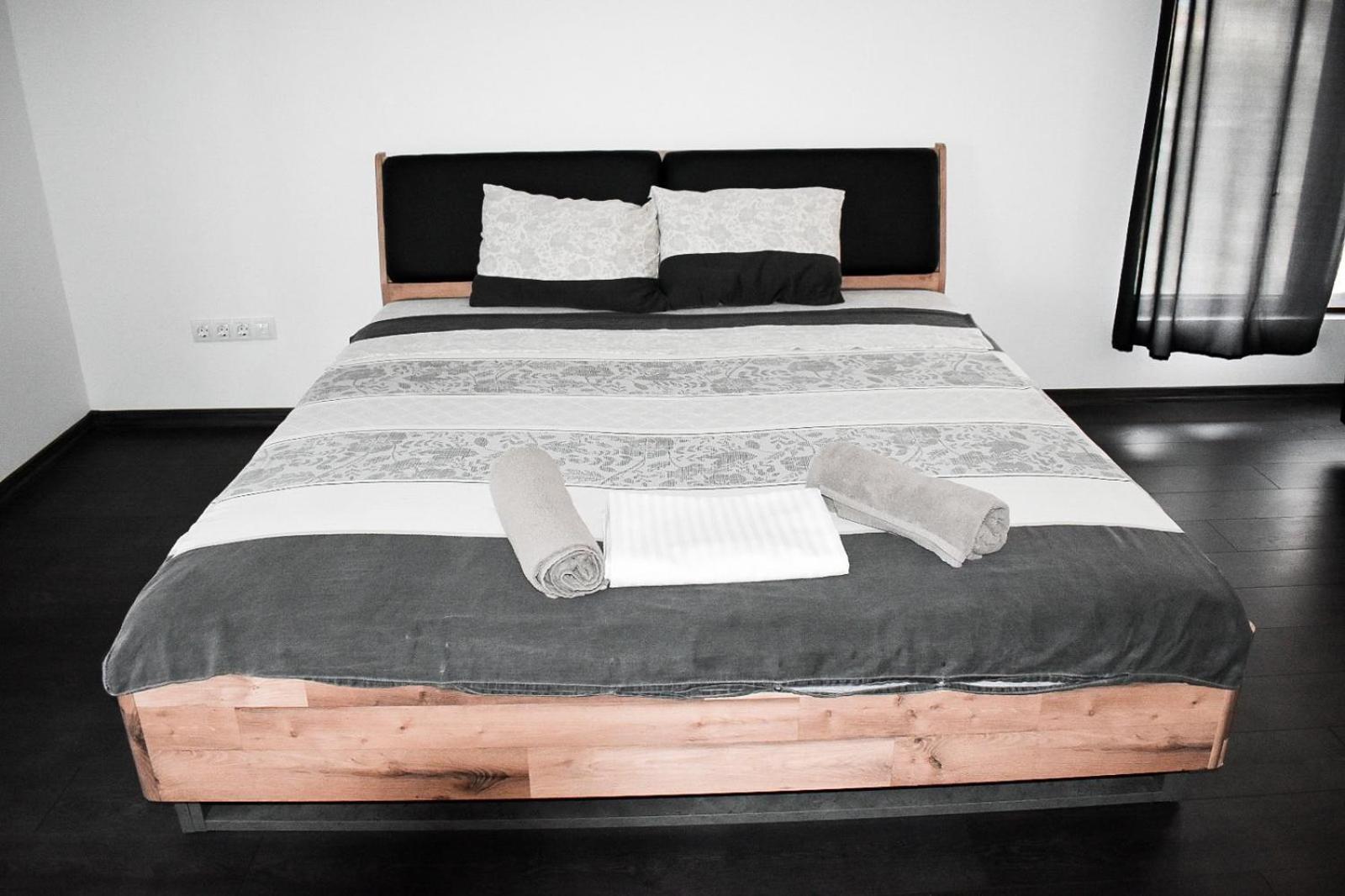 Casafamiglia Villa Prolesha Екстериор снимка